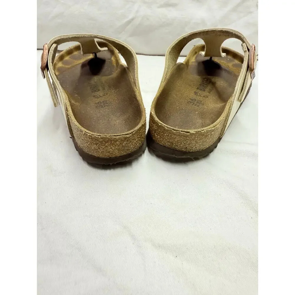 Birkenstock  thong sandals  women’s size 36/230LS 5/5.5 color beige have a flaw - Picture 6 of 13